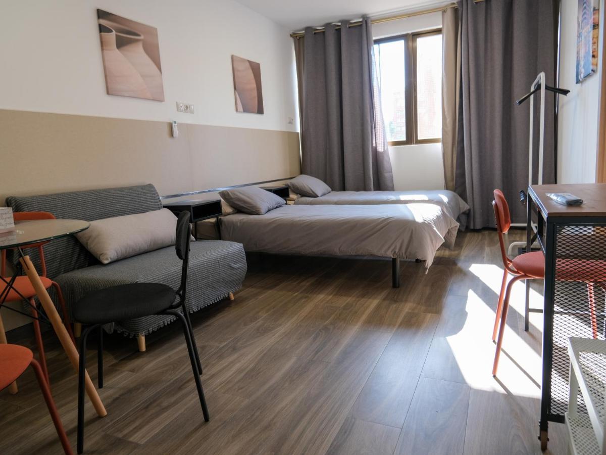 Alianza Suites Madrid Extérieur photo